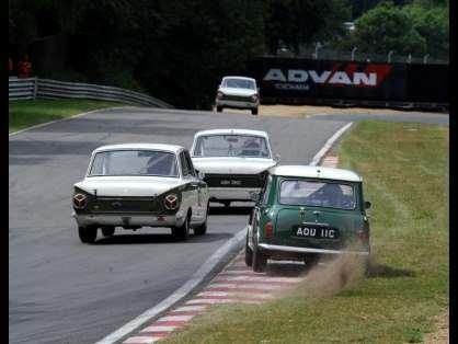 DK Engineering score class wins at the Masters Historic Festival (Brands Hatch)